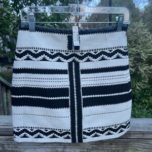 Madewell Skirt NWT Size 0 Black And Cream Geometric Print With Leather Trim